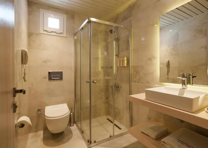 Manzara Boutique - Adults Only