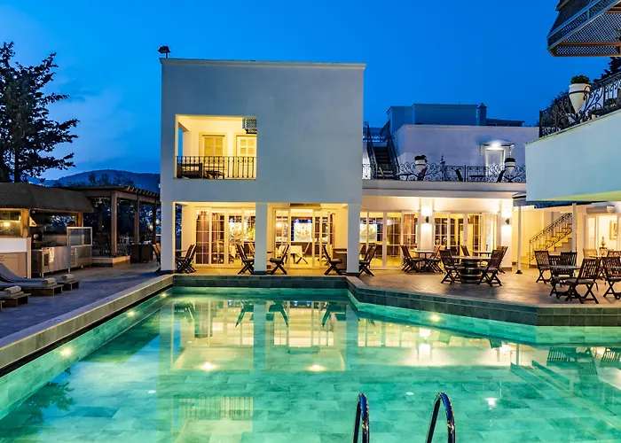 Manzara Boutique - Adults Only Отель 3*