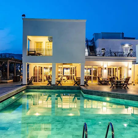 Manzara Boutique - Adults Only Szálloda 3*