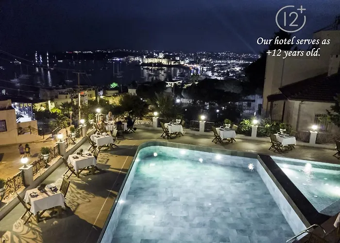 Manzara Boutique - Adults Only 3*