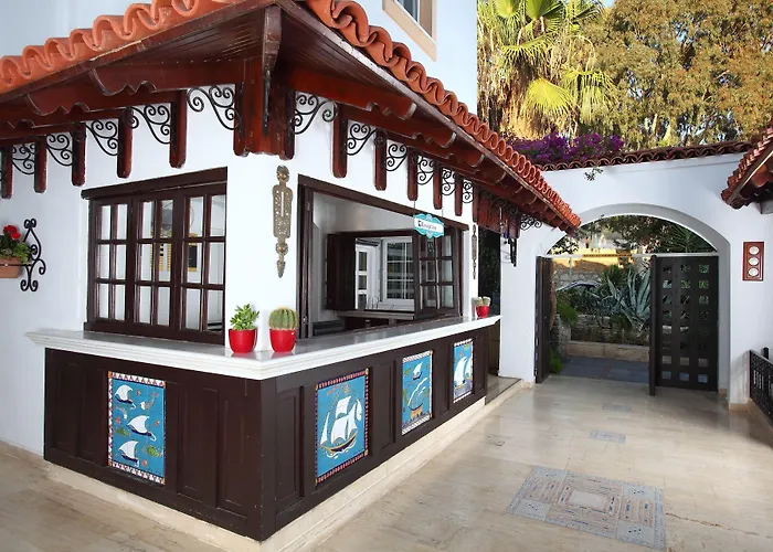 فندق Manzara Boutique - Adults Only 3*